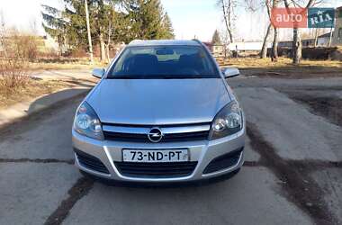 Универсал Opel Astra 2006 в Надворной