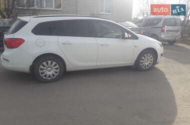 Универсал Opel Astra 2014 в 