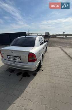 Седан Opel Astra 2003 в 
