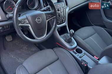 Хэтчбек Opel Astra 2015 в Виннице