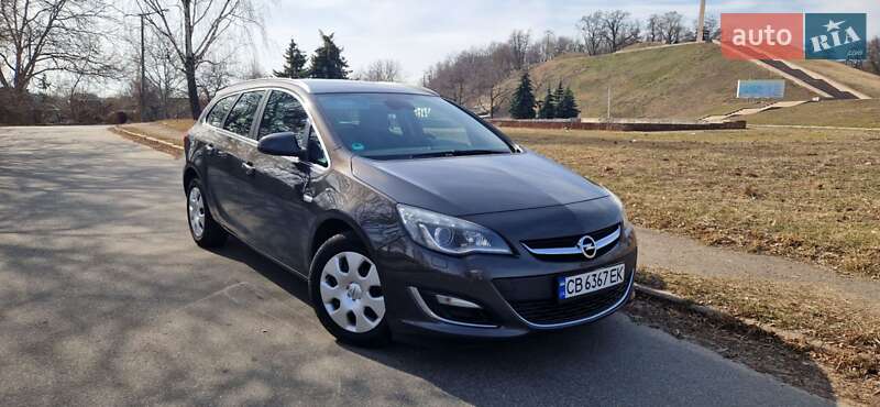Opel Astra 2013
