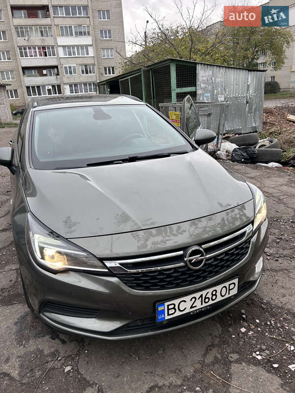 Opel Astra 2017