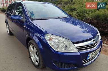 Универсал Opel Astra 2007 в 
