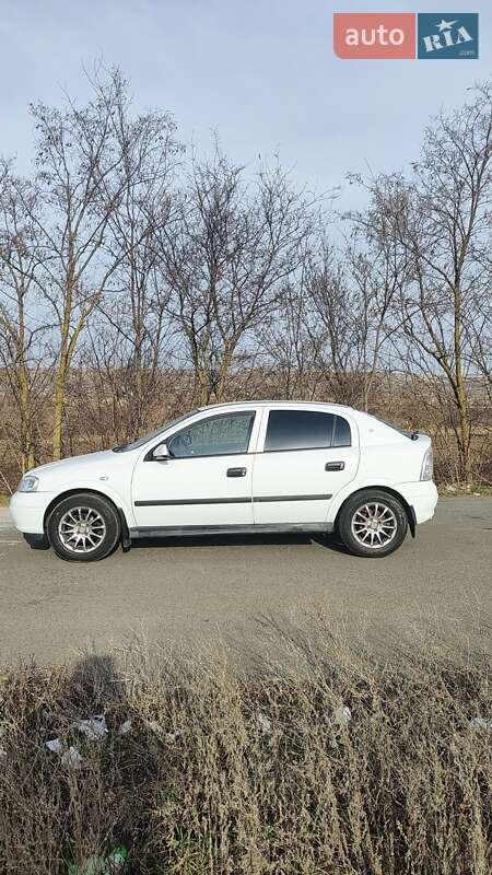 Opel Astra 2002