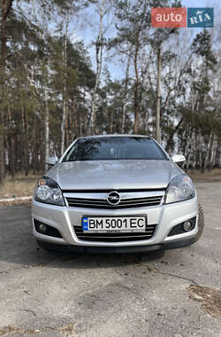 Хетчбек Opel Astra 2007 в Охтирці