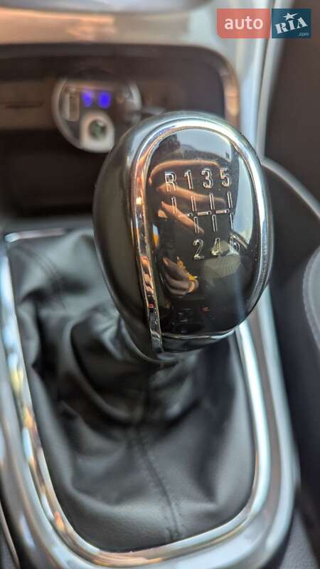 Універсал Opel Astra 2012 в Львові