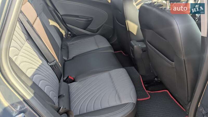 Універсал Opel Astra 2012 в Львові