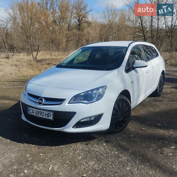 Opel Astra 2014