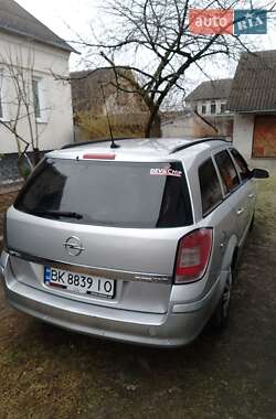Універсал Opel Astra 2007 в 
