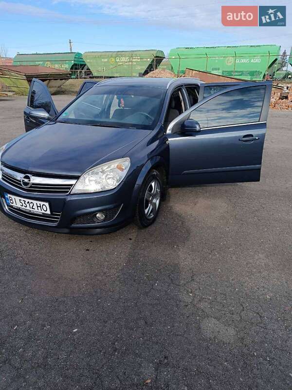 Універсал Opel Astra 2008 в Києві