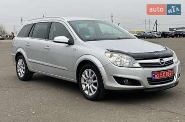 Универсал Opel Astra 2007 в 
