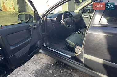 Седан Opel Astra 2003 в 