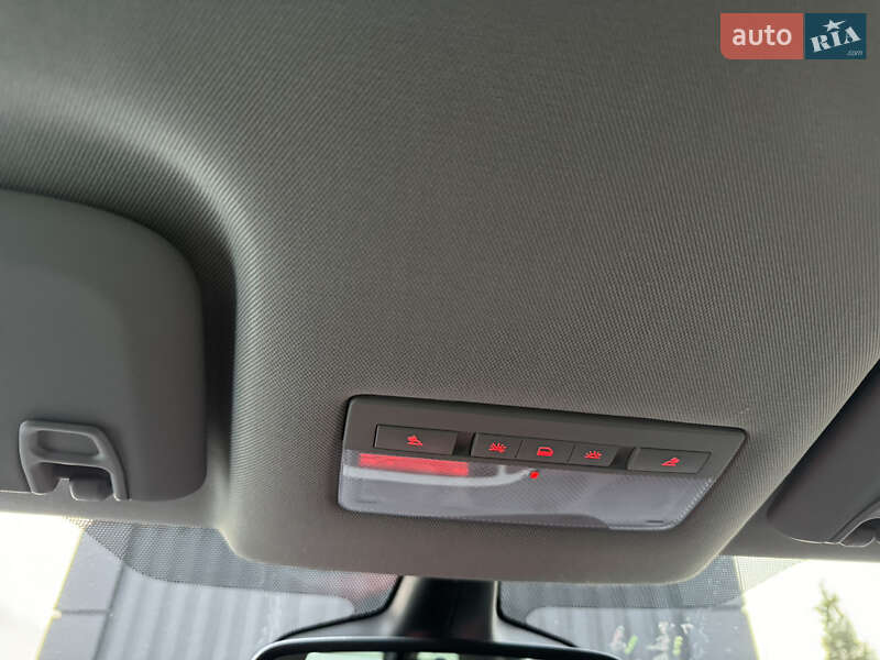 Универсал Opel Astra 2012 в Дрогобыче