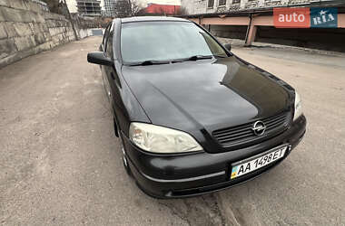Седан Opel Astra 2007 в 