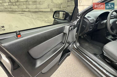 Седан Opel Astra 2007 в 
