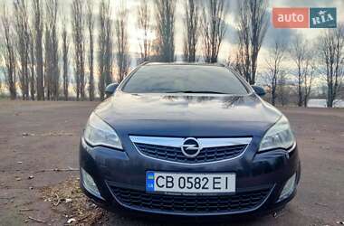 Універсал Opel Astra 2011 в 