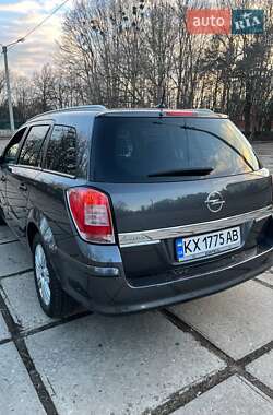 Седан Opel Astra 2009 в Харкові