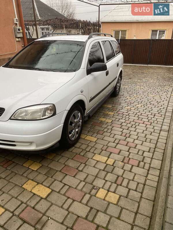 Універсал Opel Astra 2007 в Іршаві
