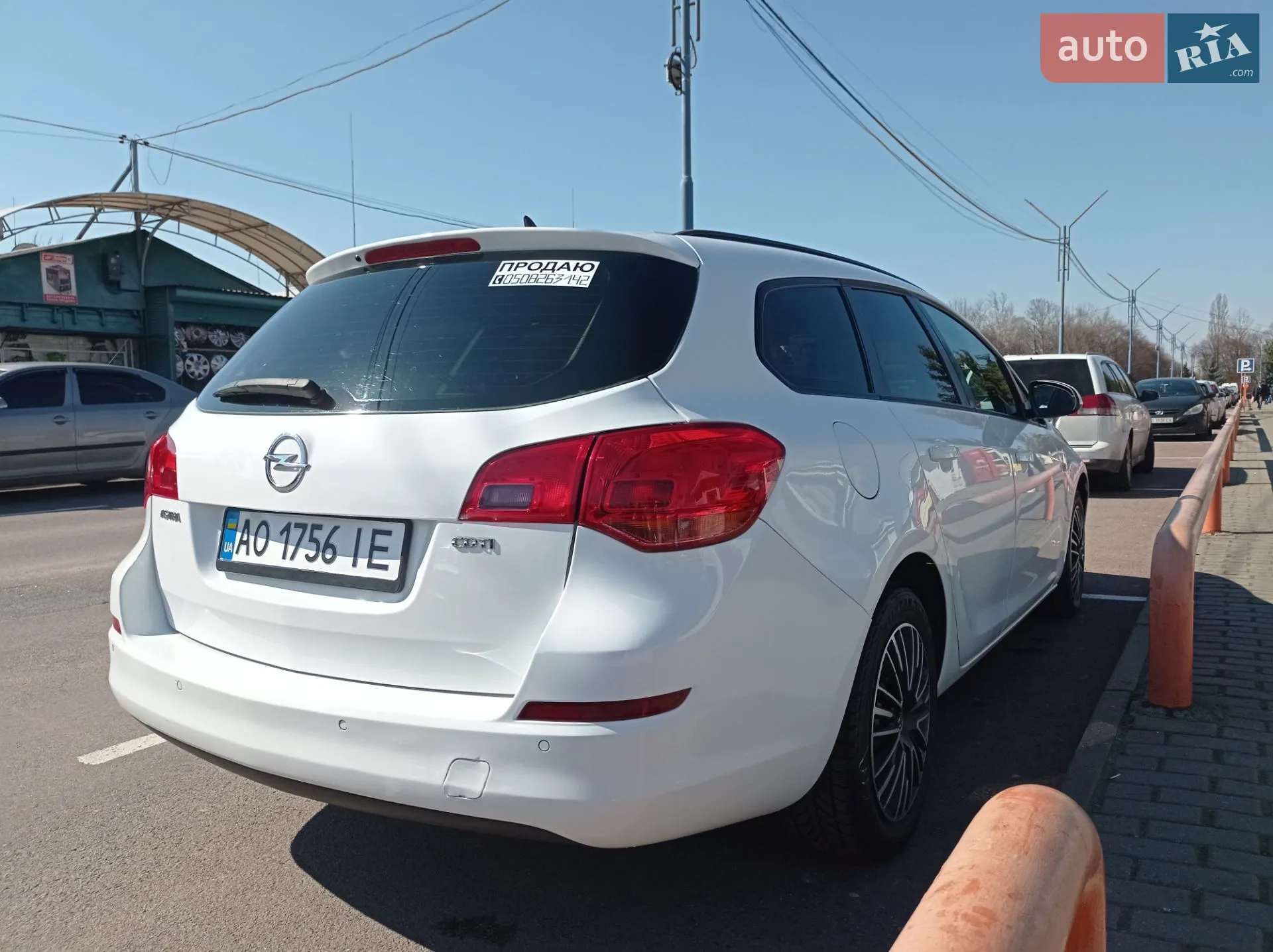 2011 Opel Astra - мініатюра 8
