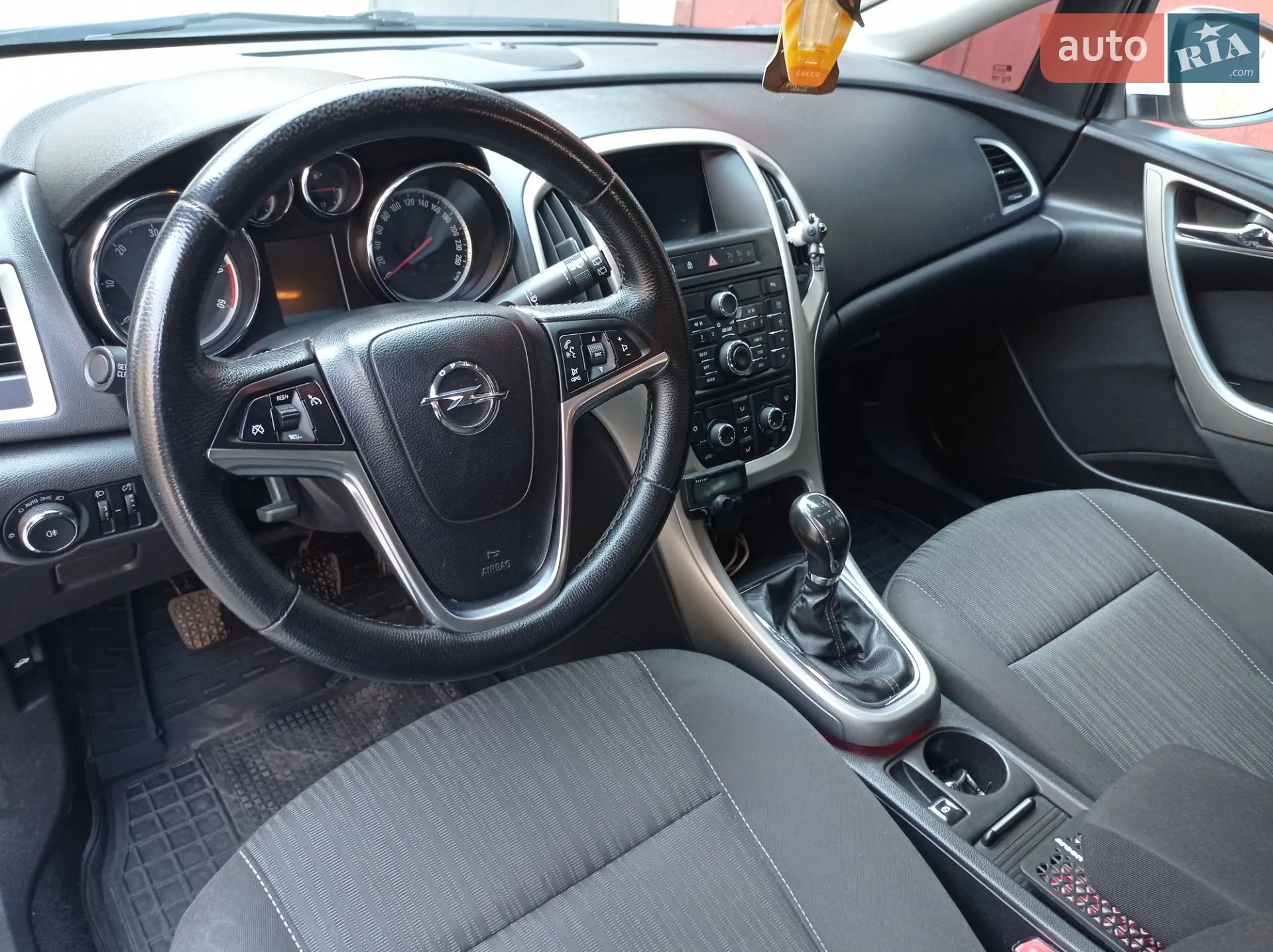 2011 Opel Astra - мініатюра 16