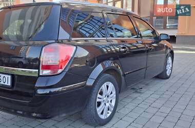 Универсал Opel Astra 2009 в 