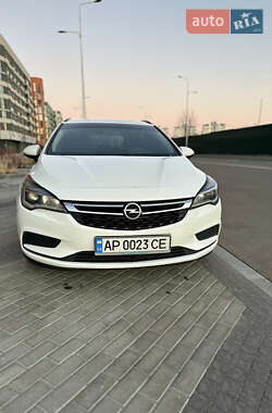 Универсал Opel Astra 2016 в 