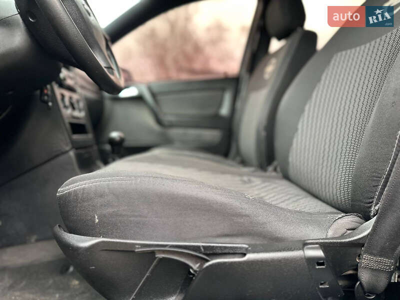 Седан Opel Astra 2008 в Рівному фото 22 Седан Opel Astra 2008 в Рівному