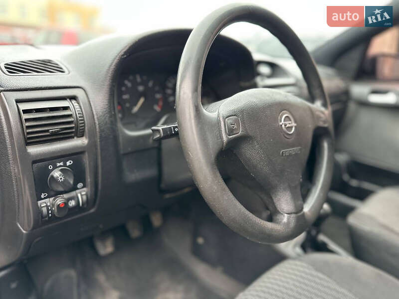 Седан Opel Astra 2008 в Рівному фото 25 Седан Opel Astra 2008 в Рівному