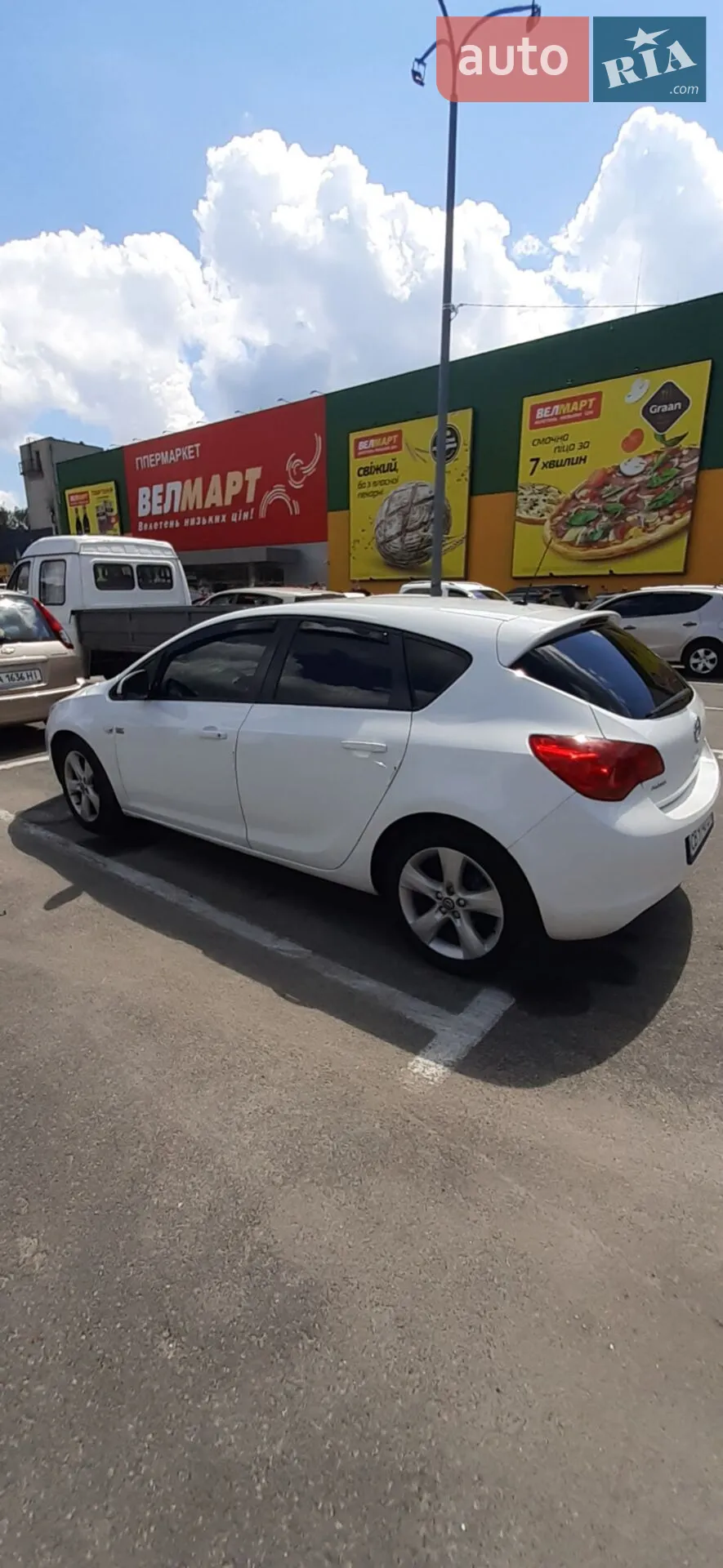 2011 Opel Astra - мініатюра 9
