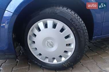 Хэтчбек Opel Astra 2009 в 