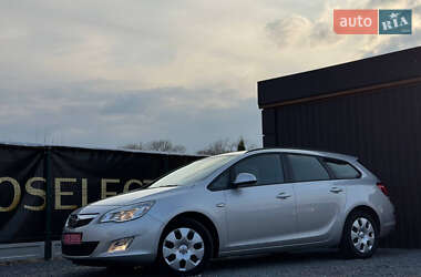 Универсал Opel Astra 2010 в 