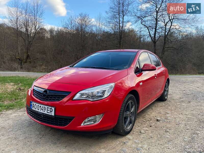 Opel Astra 2010