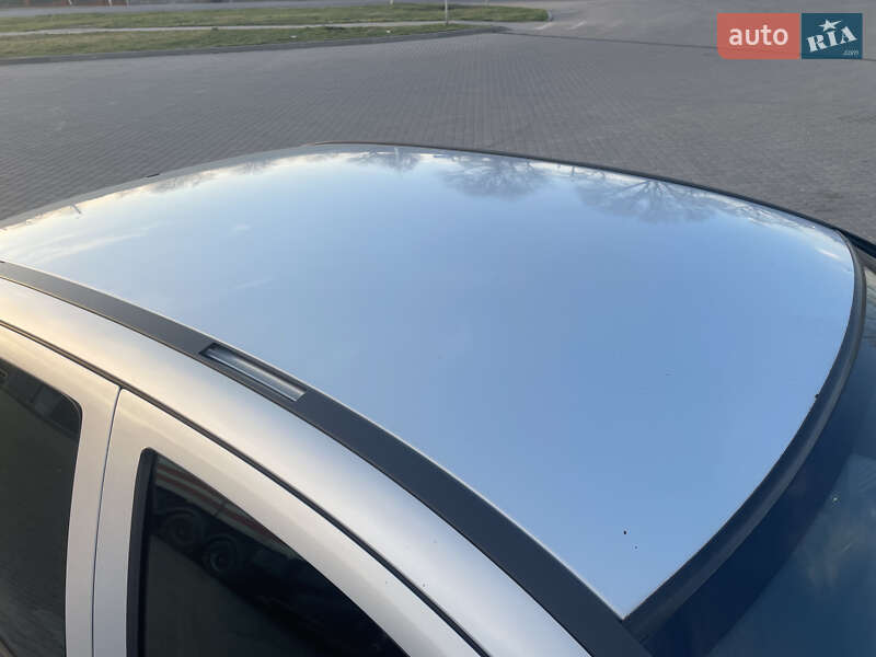 Седан Opel Astra 2005 в Новомосковську