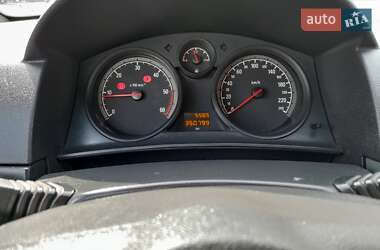 Хэтчбек Opel Astra 2012 в 
