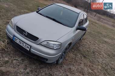Хэтчбек Opel Astra 2007 в 