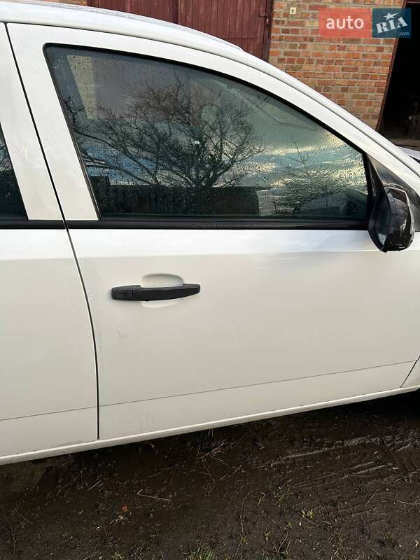Хэтчбек Opel Astra 2009 в Здолбунове