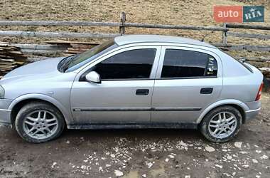 Седан Opel Astra 1999 в 