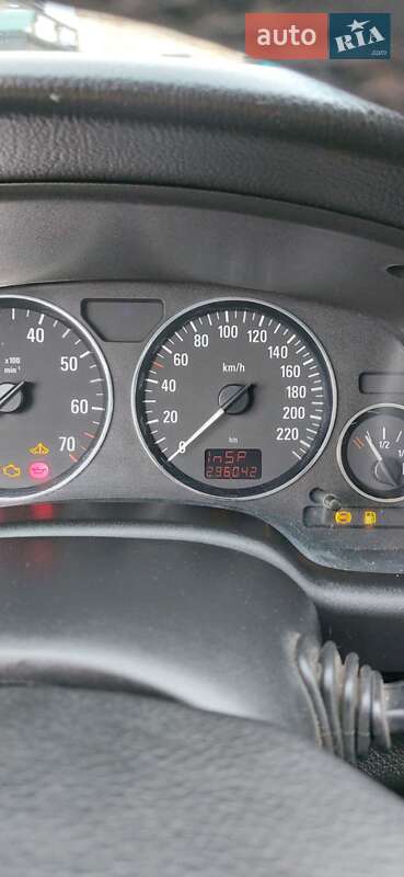 Универсал Opel Astra 2004 в Лубнах