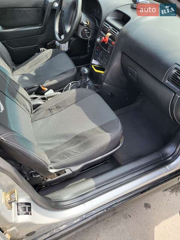 Хэтчбек Opel Astra 1999 в Измаиле