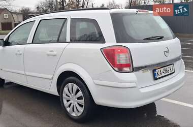Универсал Opel Astra 2008 в 