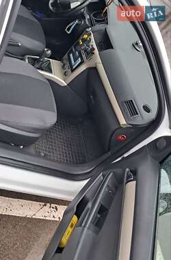 Универсал Opel Astra 2008 в 
