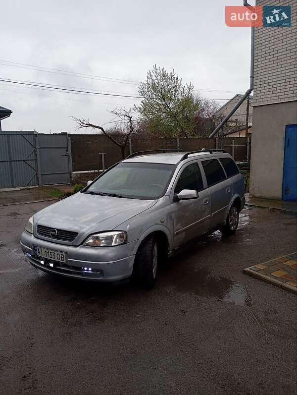 Универсал Opel Astra 2004 в Киеве