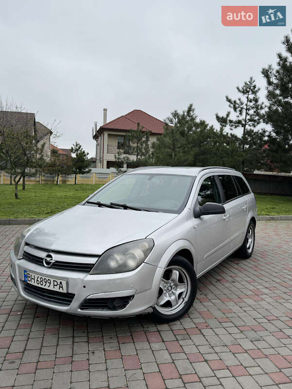 Універсал Opel Astra 2005 в 