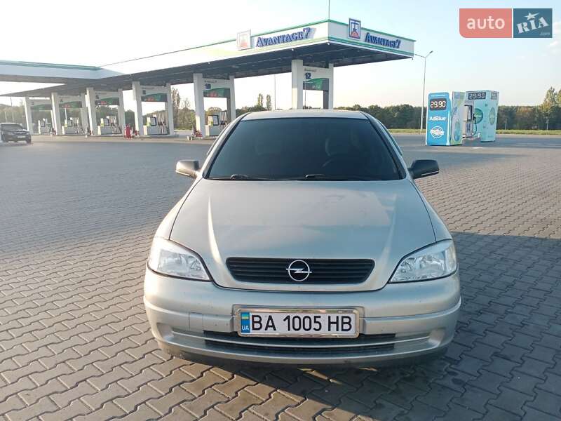 Opel Astra 2006