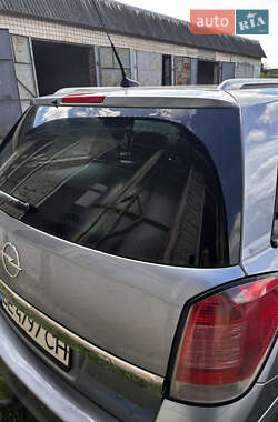 Универсал Opel Astra 2006 в 