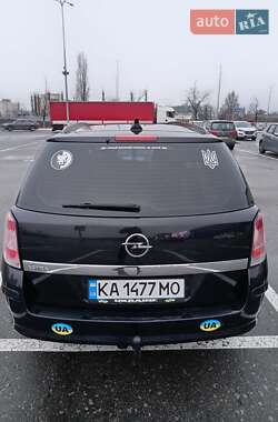 Универсал Opel Astra 2007 в 