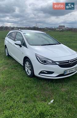 Универсал Opel Astra 2018 в 