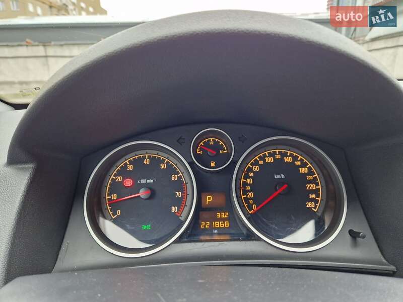 Універсал Opel Astra 2006 в Києві