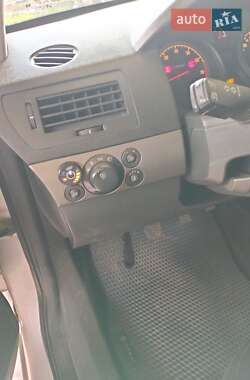 Универсал Opel Astra 2005 в 