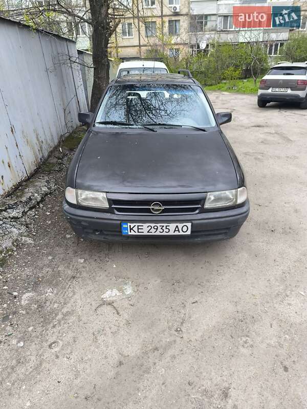 Універсал Opel Astra 1993 в 